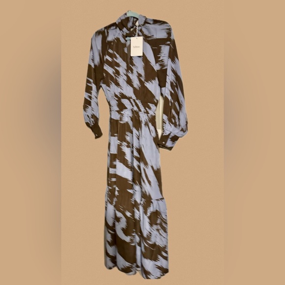 NWT Sz Small Böhme “ALVA” Printed Maxi Dress in Brown & pretty periwinkle😍 - Picture 4 of 4
